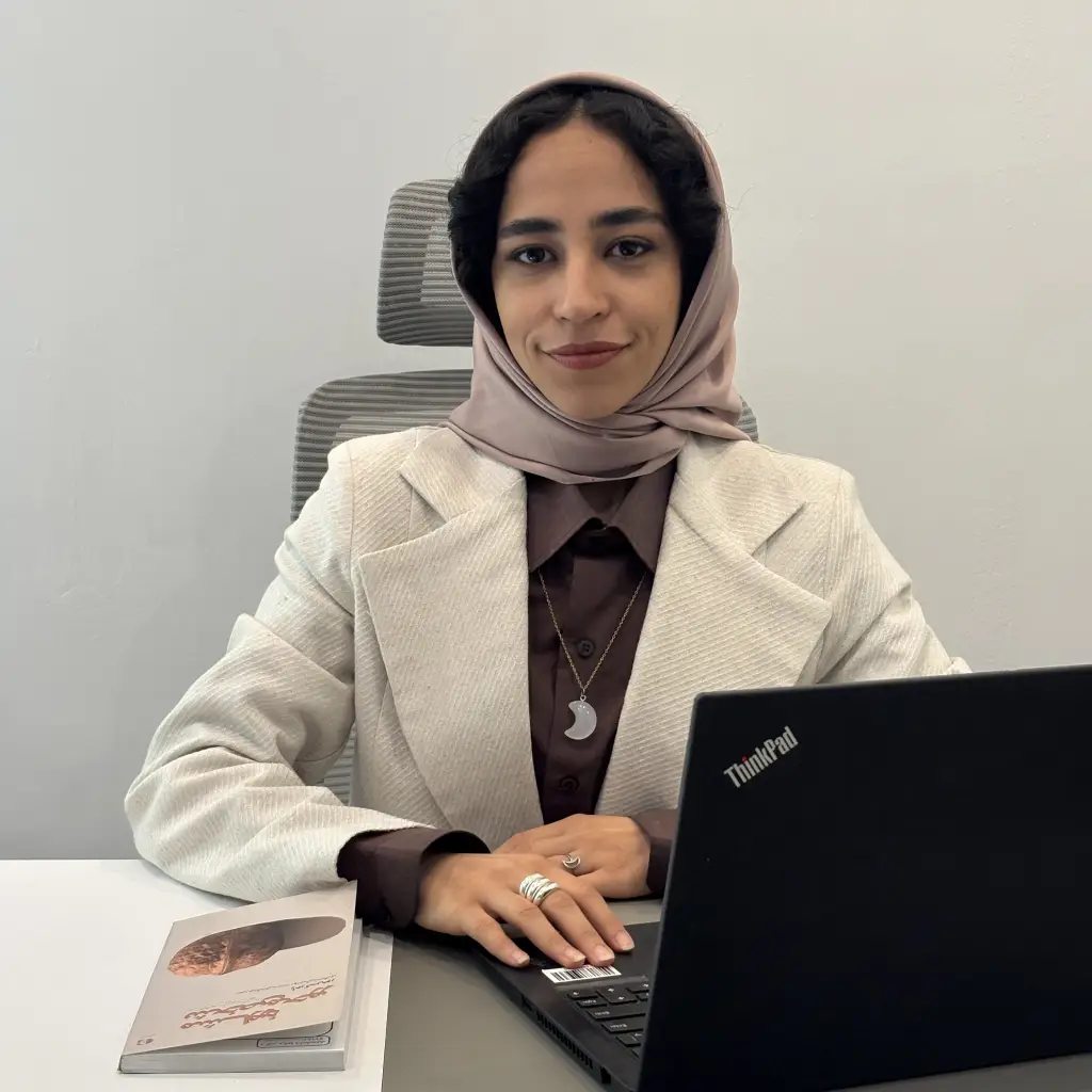 نگین بهمن آبادی